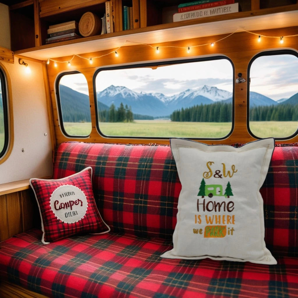 Perfekte Geschenkidee für Camper – Personalisierbare Kissen für Caravan-Lifestyle